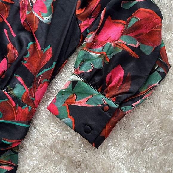NWT ASOS Lost Ink wide leg jumpsuit with tie waist in abstract floral print XXS - Picture 15 of 16